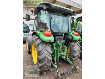 Трактор John Deere 5075 e: фото 3