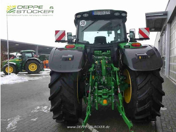 Трактор John Deere 6r 215: фото 5