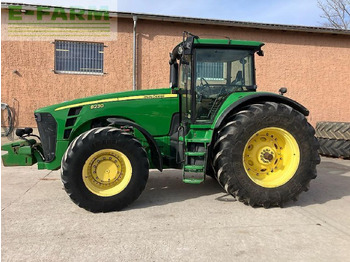 Трактор John Deere 8230 ils, powr shift: фото 2 Трактор John Deere 8230 ils, powr shift: фото 2