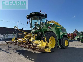 Кормоуборочный комбайн JOHN DEERE 8500