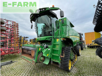 Зерноуборочный комбайн JOHN DEERE S690