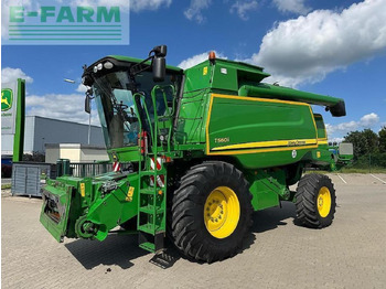 Зерноуборочный комбайн JOHN DEERE T560
