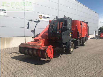 Инвентарь для животноводства KUHN