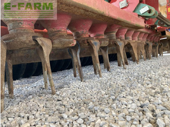 Посевной комплекс Kverneland ngs 101 mit kuhn venta lc 4000: фото 2 Посевной комплекс Kverneland ngs 101 mit kuhn venta lc 4000: фото 2