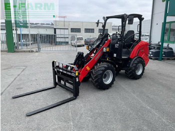Мини-экскаватор MANITOU MLA 3-25 H