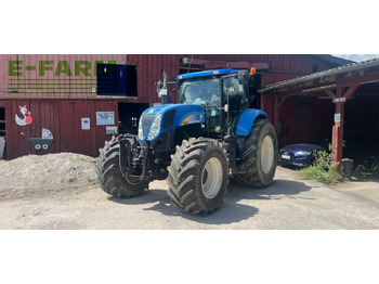Трактор NEW HOLLAND T6000