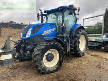 Трактор NEW HOLLAND T7