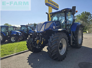 Трактор NEW HOLLAND T7.225