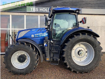 Трактор NEW HOLLAND T7