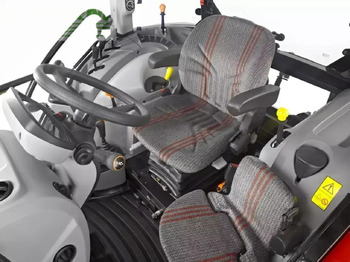 Трактор Steyr kompakt 4075s: фото 4