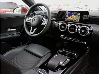 Седан MERCEDES-BENZ A 180 Style,Autom.,8 fach Bereift: фото 2