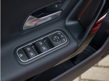 Седан MERCEDES-BENZ A 180 Style,Autom.,8 fach Bereift: фото 5