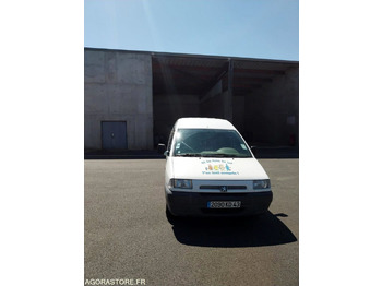 Цельнометаллический фургон CITROEN EXPERT 1,9 D FOURGON: фото 4