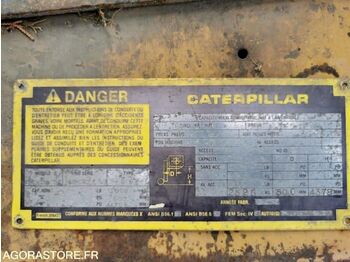 Дизельный погрузчик CATERPILLAR