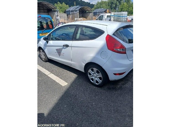 Легковой автомобиль FORD