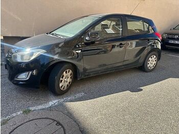 Хэтчбек HYUNDAI