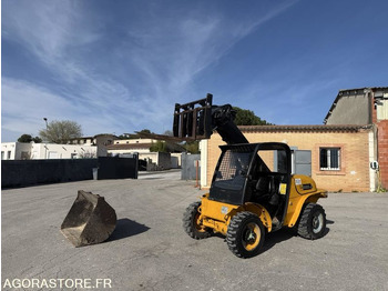 Телескопический погрузчик JCB