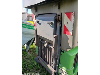 Подметально-уборочная машина Mini balayeuse HAKO C1250: фото 3