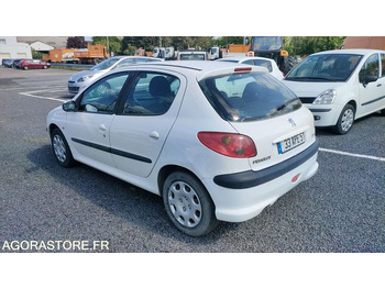 Легковой автомобиль PEUGEOT 206 - 2005 - 209619kms: фото 2
