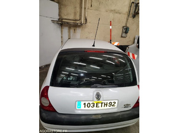 Легковой автомобиль RENAULT