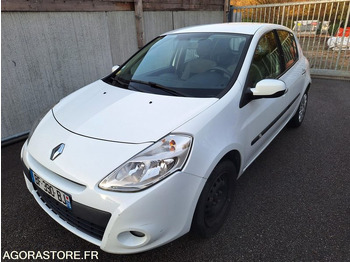 Легковой автомобиль RENAULT