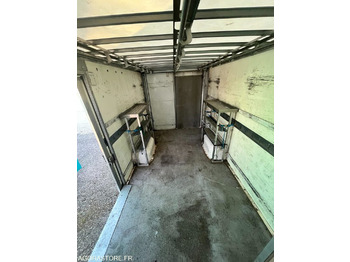 Цельнометаллический фургон RENAULT MASTER - 2015 - 336611 Kms: фото 3