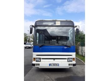 Пригородный автобус RENAULT TRACER: фото 1