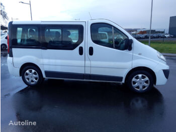 Микроавтобус, Пассажирский фургон RENAULT TRAFIC: фото 1