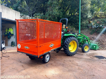 Самосвальный прицеп