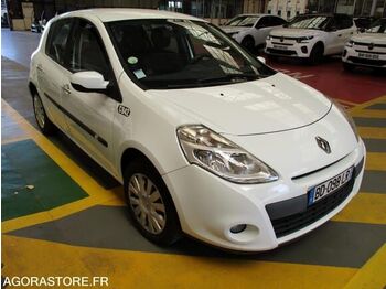 Хэтчбек RENAULT