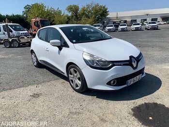 Хэтчбек RENAULT