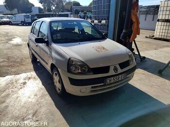 Хэтчбек RENAULT