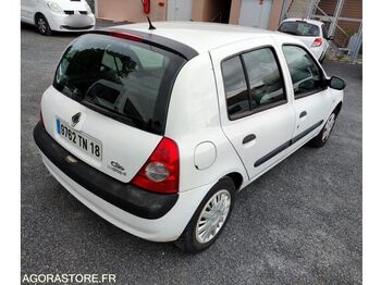 Хэтчбек RENAULT