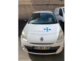 Хэтчбек RENAULT