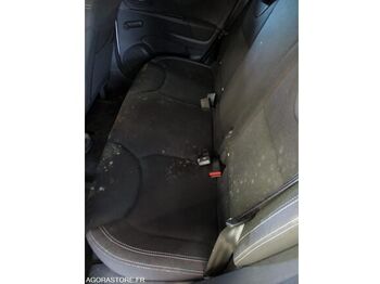 Хэтчбек Renault CLIO: фото 3