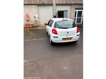 Хэтчбек Renault CLIO: фото 5 Хэтчбек Renault CLIO: фото 5