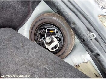 Хэтчбек Renault CLIO: фото 5 Хэтчбек Renault CLIO: фото 5