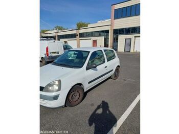 Хэтчбек Renault CLIO: фото 2 Хэтчбек Renault CLIO: фото 2