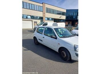 Хэтчбек Renault CLIO: фото 3 Хэтчбек Renault CLIO: фото 3