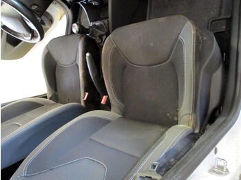 Хэтчбек Renault CLIO: фото 5