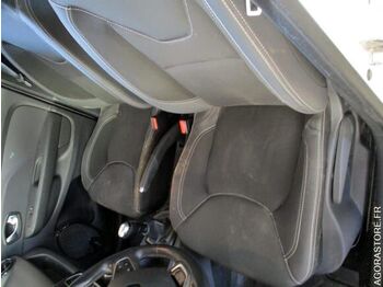 Хэтчбек Renault CLIO: фото 4