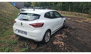 Хэтчбек Renault CLIO: фото 3 Хэтчбек Renault CLIO: фото 3