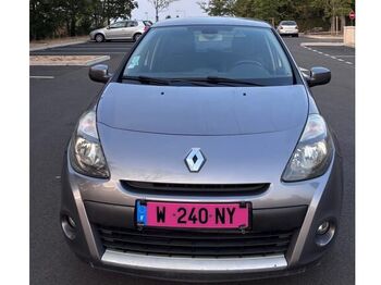 Хэтчбек RENAULT