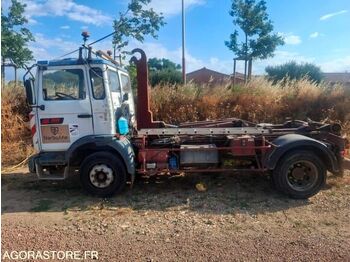 Крюковой мультилифт RENAULT Midliner M 150