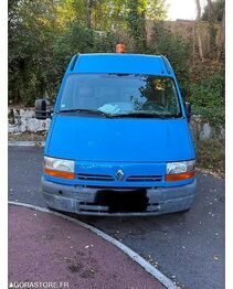 Цельнометаллический фургон RENAULT Master