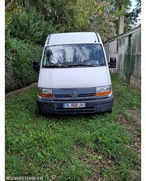 Цельнометаллический фургон RENAULT Master