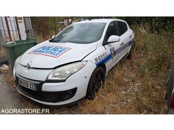 Хэтчбек RENAULT