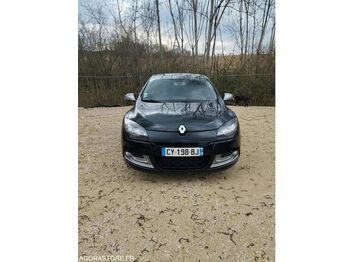 Хэтчбек Renault MEGANE: фото 3 Хэтчбек Renault MEGANE: фото 3