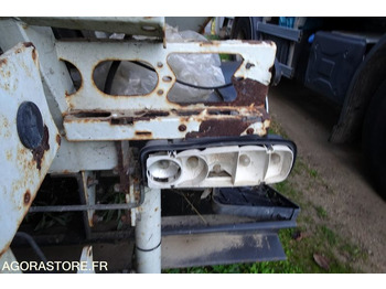 Легковой автомобиль Renault Midlum 220 DXI: фото 4 Легковой автомобиль Renault Midlum 220 DXI: фото 4