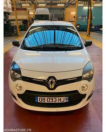 Хэтчбек Renault TWINGO: фото 5 Хэтчбек Renault TWINGO: фото 5